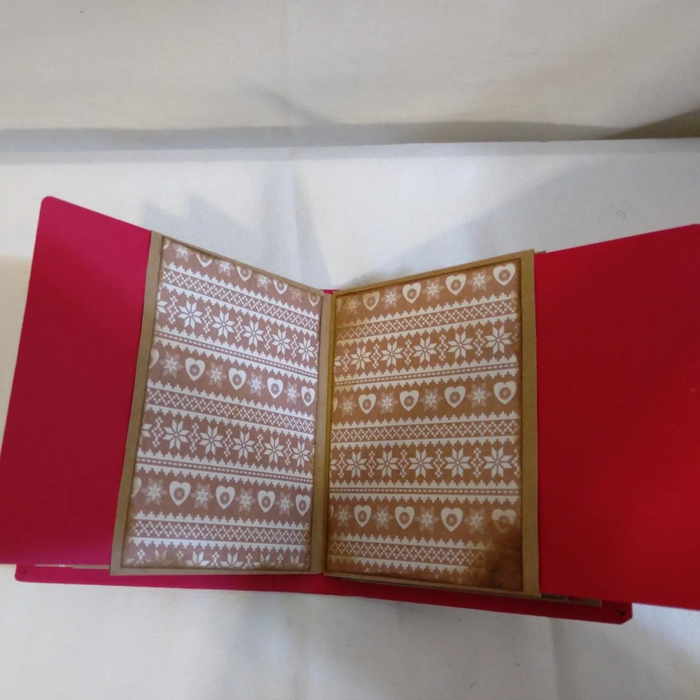 Handcrafted christmas theme